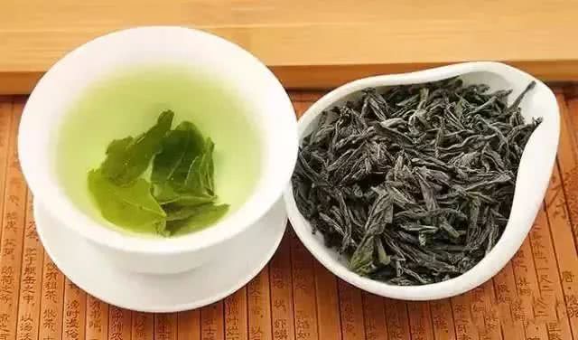 南宫NG28一支烟一千块？一泡茶一套房首付？最贵十大烟酒茶真让开眼界(图28)