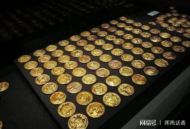 南宫NG28砖瓦厂取土乱葬岗惊现100斤黄金考古专家：下面至少还有150吨(图3)